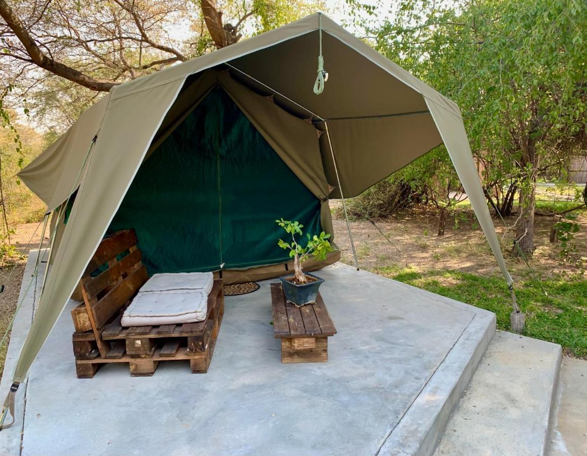 Divundu Kuvira River Camp מראה חיצוני תמונה